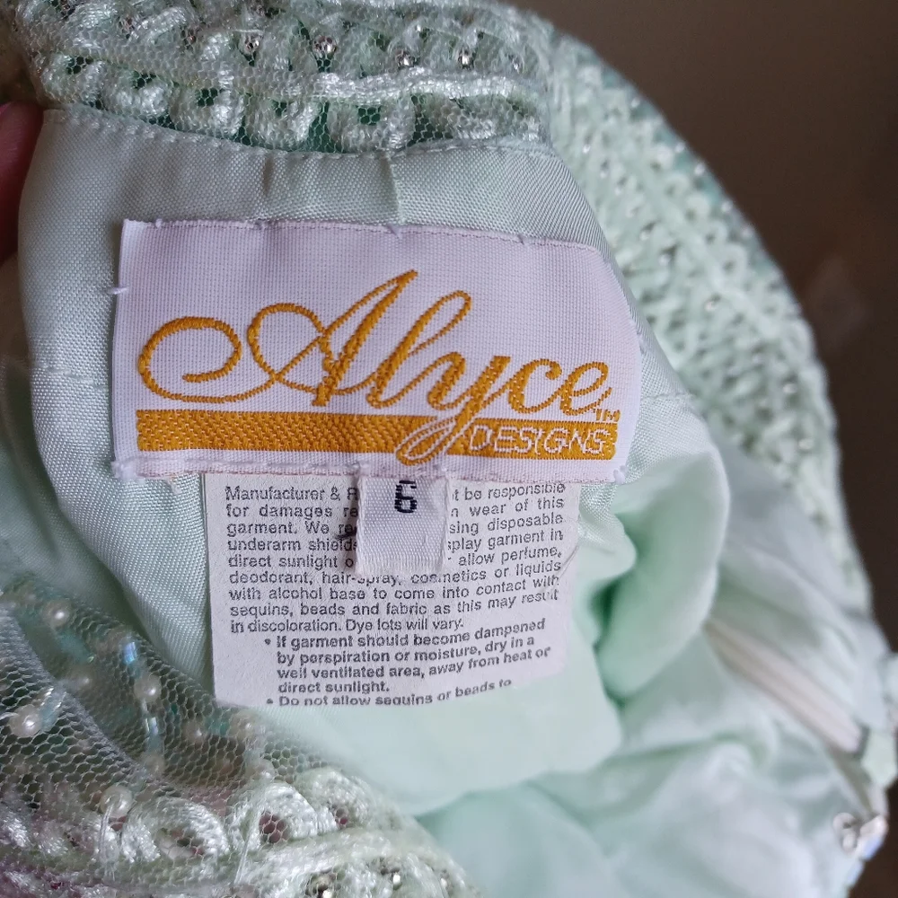 Vintage Alyce Designs Mint Green Beaded Gown - Picture 12 of 12